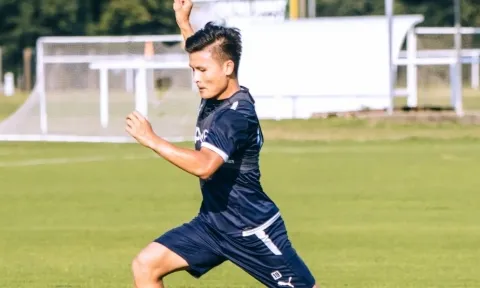 Pau FC tung hình ảnh mới nhất của Quang Hải, NHM Việt Nam gửi 'bão tim'