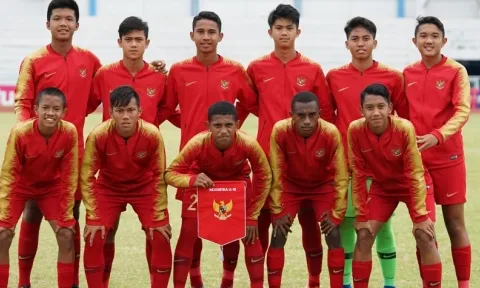 Indonesia gọi Figo, Crespo đấu U16 Việt Nam ở giải Đông Nam Á
