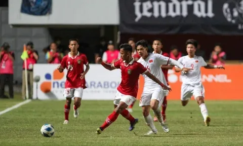 U16 Việt Nam vào thế ‘ngàn cân treo sợi tóc’ sau trận thua Indonesia