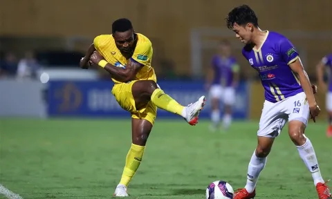 Lịch thi đấu bóng đá hôm nay 26/8: Hà Nội vs SLNA đá mấy giờ?