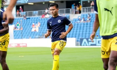 Xuất hiện chi tiết khiến Pau FC 'không dám' sử dụng Quang Hải?