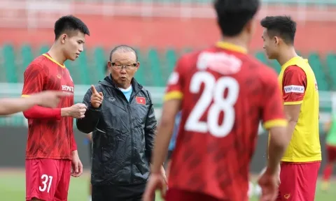 HLV Park đột ngột 'quay xe', ĐT Việt Nam căng thẳng trước AFF Cup