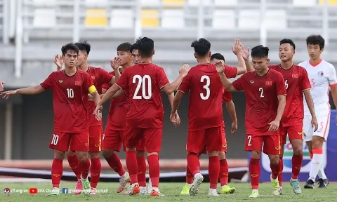 Báo Trung Quốc chê bóng đá Việt Nam 'hết thời' trước thế lực mới