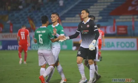 Đặng Văn Lâm được ca ngợi hết lời sau trận thắng Viettel FC