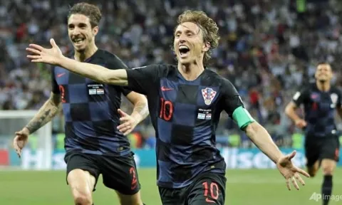Highlight Pháp vs Croatia: Mbappe, Benzema bất lực, Pháp lại ôm hận