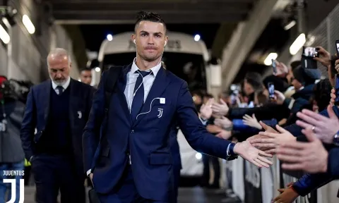 Chuyển nhượng MU 23/6: Ronaldo quay về 'bến cũ', vụ De Jong ngã ngũ?