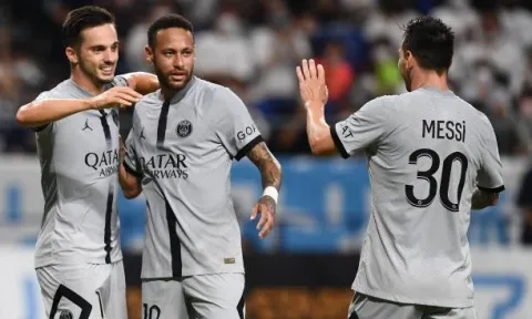 Messi, Neymar, Mbappe cùng nổ súng, PSG ghi 'mưa bàn thắng' vào lưới Gamba Osaka