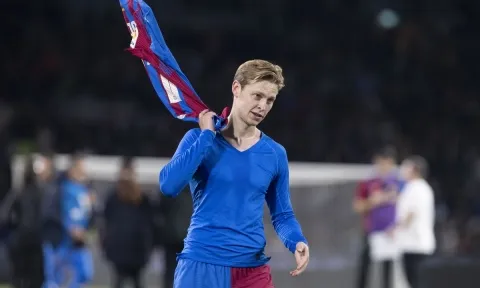 Chelsea đại chiến Barca phiên chợ Hè: Tất tay vì 'tiền vệ vạn người mê'