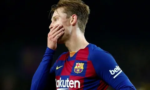 Barca đưa ra phán quyết cuối cùng đầy 'cay đắng' về tương lai De Jong