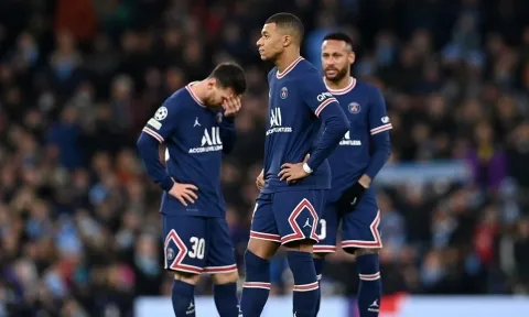 Vừa lên tuyển Pháp, Mbappe bất ngờ 'lật lọng', chỉ trích Messi-Neymar và cả PSG
