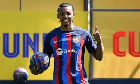 Siêu tân binh Barca 'gáy' khét lẹt, tuyên bố chinh phục trời Âu