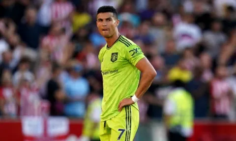 'Ronaldo vô cùng hối hận vì đã trở lại MU'