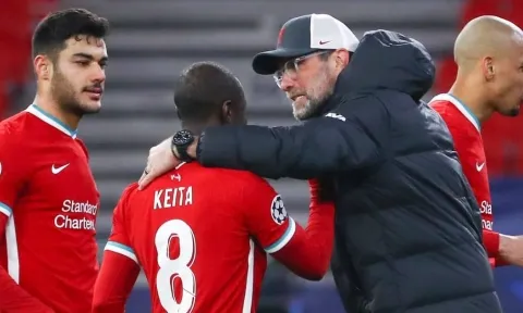 Khởi đầu tệ nhất dưới triều đại Klopp, Liverpool nhận thêm 'tin cực buồn' từ trụ cột