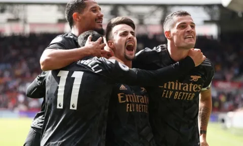 Arsenal tung 'đòn gió', Arteta đã sẵn sàng cho màn 'úp sọt' Tottenham