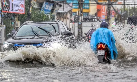 Biển Đông hình thành áp thấp, khả năng mạnh lên thành ATNĐ gây mưa to cho Bắc Bộ