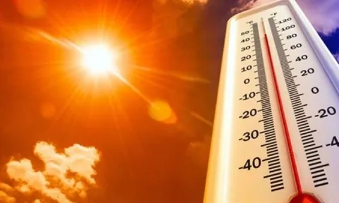 Cảnh báo nắng nóng diện rộng khu vực Bắc Bộ, nhiệt độ có thể lên tới trên 37 độ C