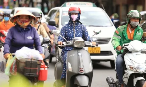 Nắng nóng 39 độ ở các tỉnh Bắc Bộ và Trung Bộ, độ ẩm thấp