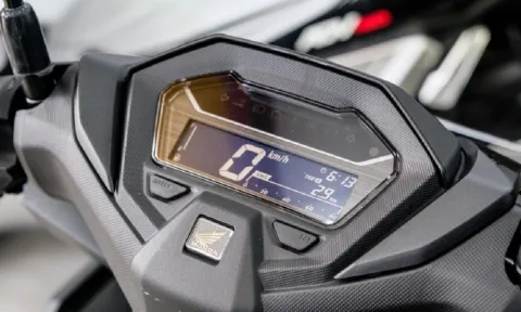 Honda tăng giá chóng mặt vẫn có một mẫu xe giảm giá hàng chục triệu đồng gây sốt