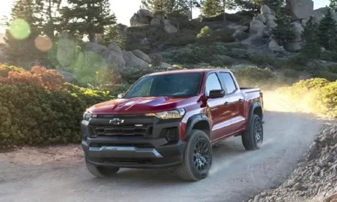 Chevrolet Colorado 2023 trình diện hứa hẹn 'càn quét' thị trường với loạt cải tiến 