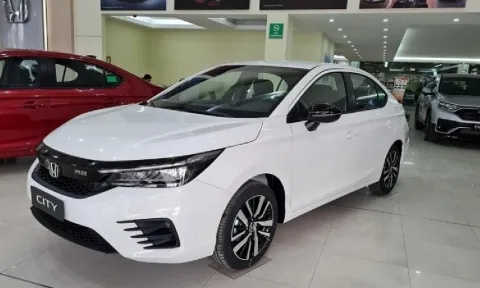 Tháng cô hồn Honda City giảm giá cực mạnh, cơ hội mua xe giá hời đã tới