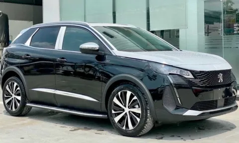 Peugeot 3008 GT 2022 mới chạy 13km rao bán đã bị mất giá khó tin 