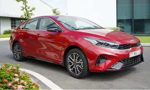 Tháng Ngâu sắp qua, đây là loạt xe vẫn tiếp tục giảm giá cực sâu tuần cuối cùng