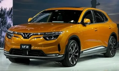 Bảng giá xe điện VinFast VF8 2022 mới nhất tháng 9/2022: Loạt ưu đãi hấp dẫn