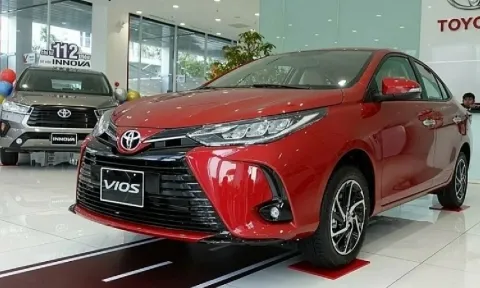 Toyota Vios thông báo giảm giá cực mạnh, cập nhật bảng giá mới nhất