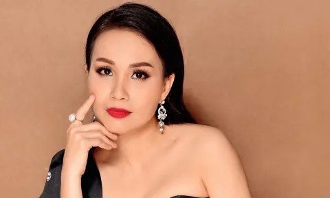 Cẩm Ly để lộ mặt mộc ở tuổi U60, nhan sắc gây ngỡ ngàng