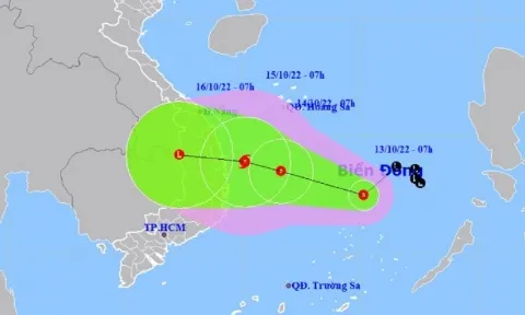 Áp thấp mạnh lên thành áp thấp nhiệt đới gây mưa cho miền Trung và khu vực Nam Bộ