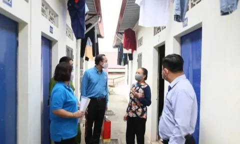 Chậm trễ hỗ trợ tiền thuê nhà cho người lao động: Thủ tướng yêu cầu đẩy nhanh thực hiện chính sách