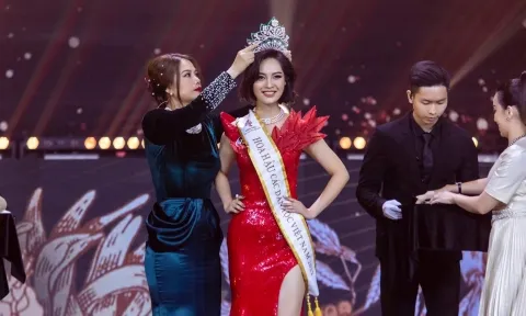 Trương Ngọc Ánh nói rõ về ồn ào của Hoa hậu các dân tộc VN, khẳng định Á hậu 2 thi Miss Earth là đúng đắn