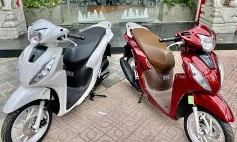 Honda Vision giảm giá kịch sàn sau khoảng thời gian phi mã, đại lý lâm cảnh 'cháy hàng'
