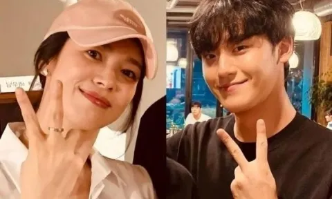 Song Hye Kyo được ngợi khen giữa lúc Song Joong Ki gia tăng khối tài sản lớn