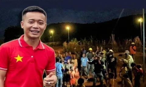 Quang Linh Vlog từ phương xa hướng về đồng bào miền Trung, chuyển nóng số tiền lớn đến những 2 tài khoản