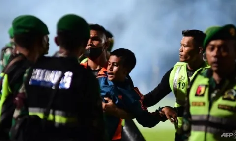VFF có động thái trước thảm kịch bạo loạn tại Indonesia khiến hơn 120 người thiệt mạng