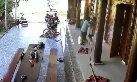 Chủ tịch UBMTTQ xã bị tố sàm sỡ nữ sinh 16 tuổi tại Thanh Hóa: 'Mục đích chỉ là để chúc mừng, động viên'