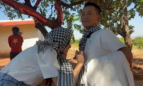 Choáng với số tiền kiếm được của chàng trai được dân mạng nhiệt tình 'đẩy thuyền' cho Hoa hậu Thùy Tiên 