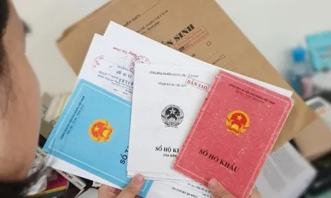 2 việc cần làm càng sớm càng tốt trước khi sổ hộ khẩu bị ‘khai tử’