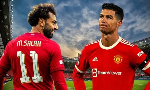 Chân sút vĩ đại nhất lịch sử Man Utd khuyên Ten Hag loại Ronaldo khỏi trận đại chiến Liverpool