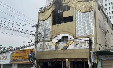 Vụ cháy quán karaoke ở Bình Dương: Trú ẩn ở nhà vệ sinh là hành động 'không khác gì tự sát'