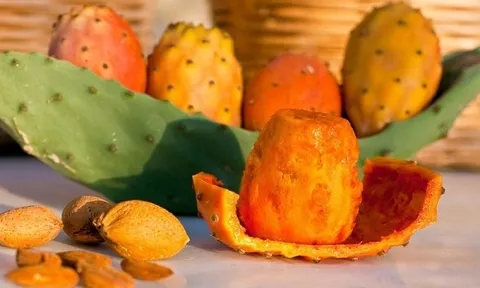 Loại quả dại nhiều người Việt nghĩ không ăn được, bên nước ngoài lại là trái cây cao cấp