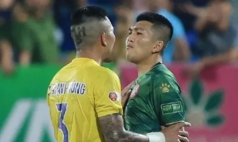 Dương Văn Khoa nhận án kỷ luật vì đấm cầu thủ Nam Định