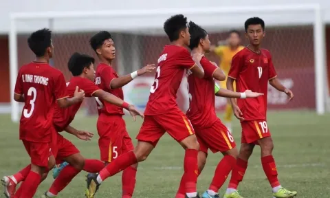 U16 Việt Nam thẳng tiến vào chung kết sau chiến thắng trước Thái Lan