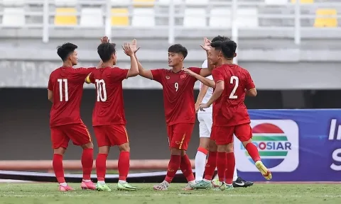 Hủy diệt Hong Kong, U20 Việt Nam khởi đầu thuận lợi tại Vòng loại U20 châu Á
