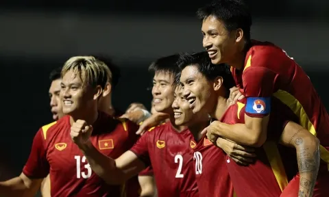 Thắng Singapore và Ấn Độ, ĐT Việt Nam tiếp tục thăng tiến trên BXH FIFA
