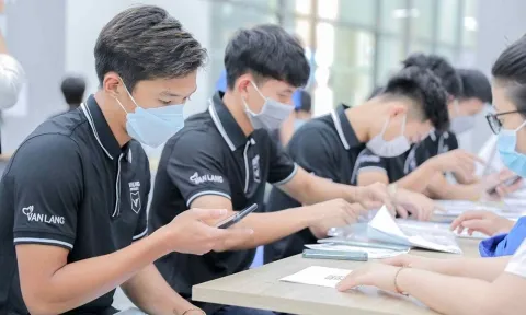 4 tuyển thủ U20 Việt Nam được tuyển thẳng vào Đại học, nhận học bổng cực khủng