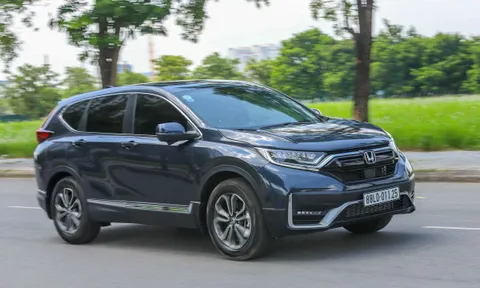 Bảng giá xe Honda CR-V mới nhất tháng 8/2022: Dễ tạo cơn sốt mới trong phân khúc