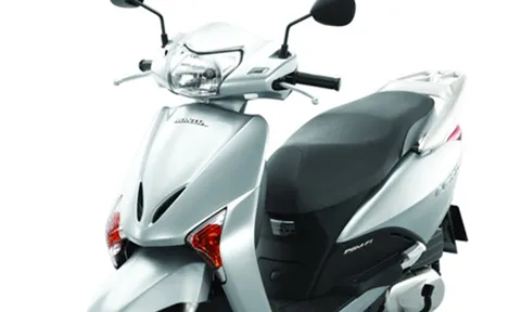 'Sốt xình xịch' chiếc Honda Lead rao bán giá chỉ 8 triệu, rẻ hơn Honda Vision mới tận 35 triệu