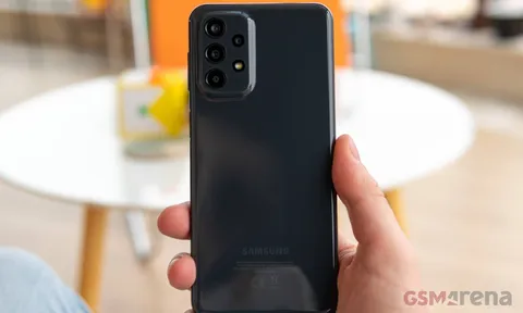 Hé lộ giá bán khiến dân tình sững sờ của Samsung Galaxy A23 5G